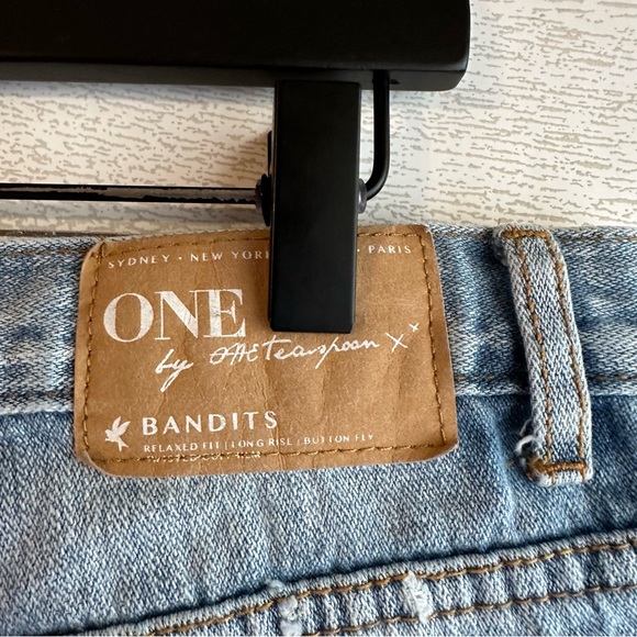 ONE TEASPOON Bandits Denim Distressed Shorts Button Fly Size 29 - Picture 8 of 8